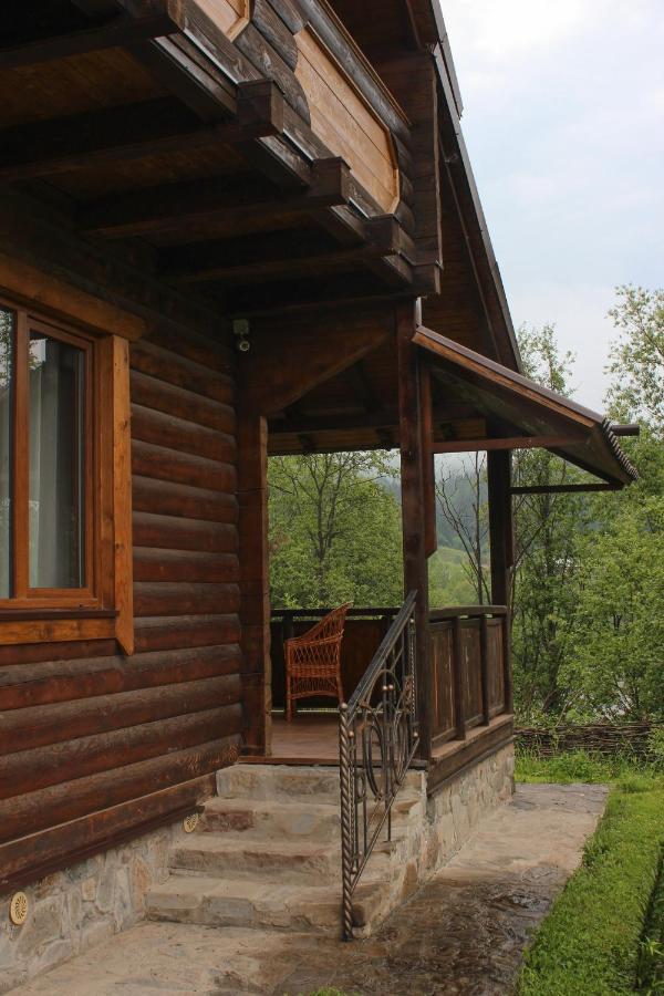 Чорногірський Вітер Villa Verkhovijna Eksteriør bilde